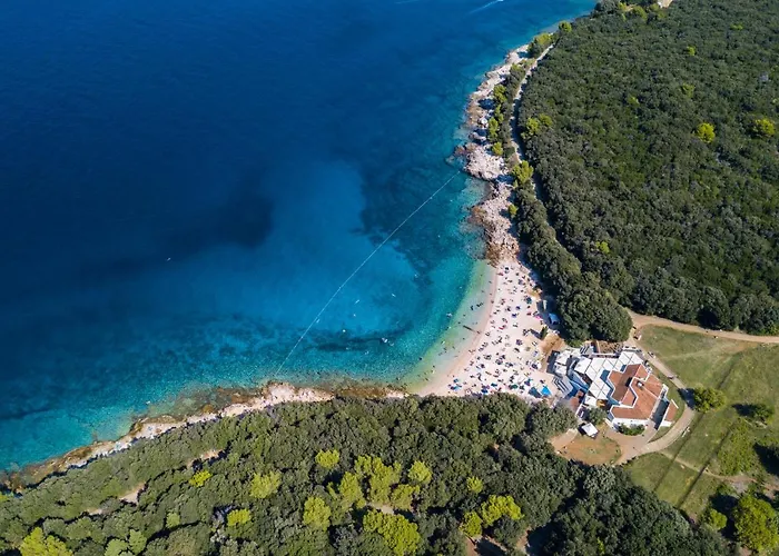 Quirky Arena With Parking Apartman *